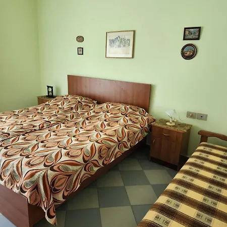 Marjana's Apartment Durres